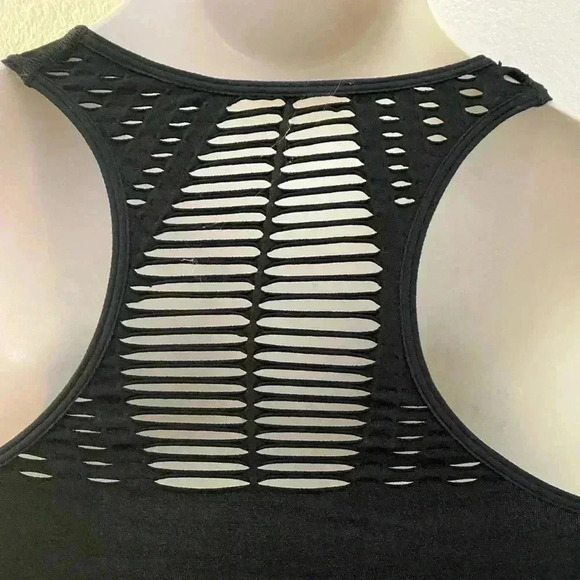 🆕Rene Rofe Seamless Cut Out Black Sport Bra🆕 - Picture 8 of 12